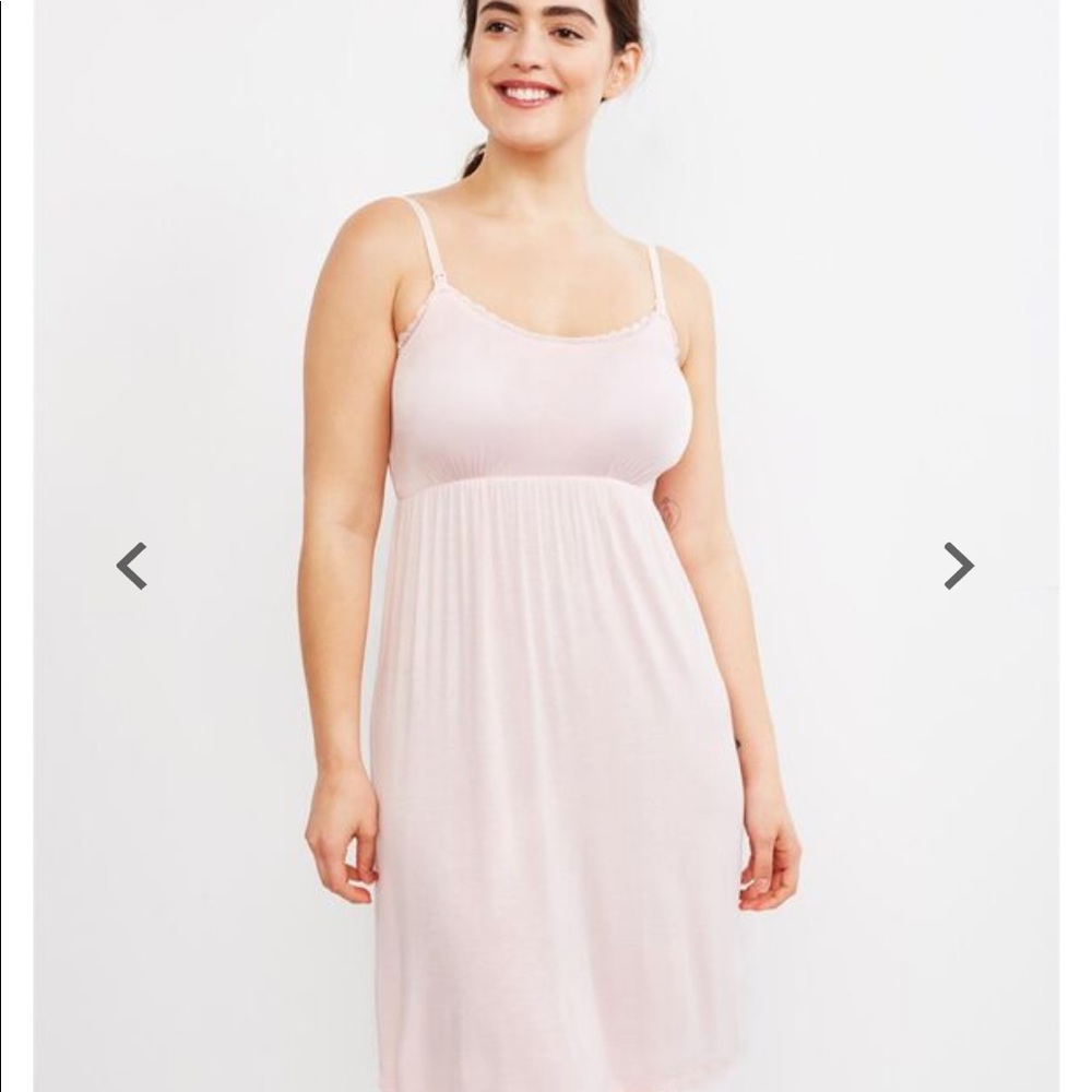 Nursing nightgown